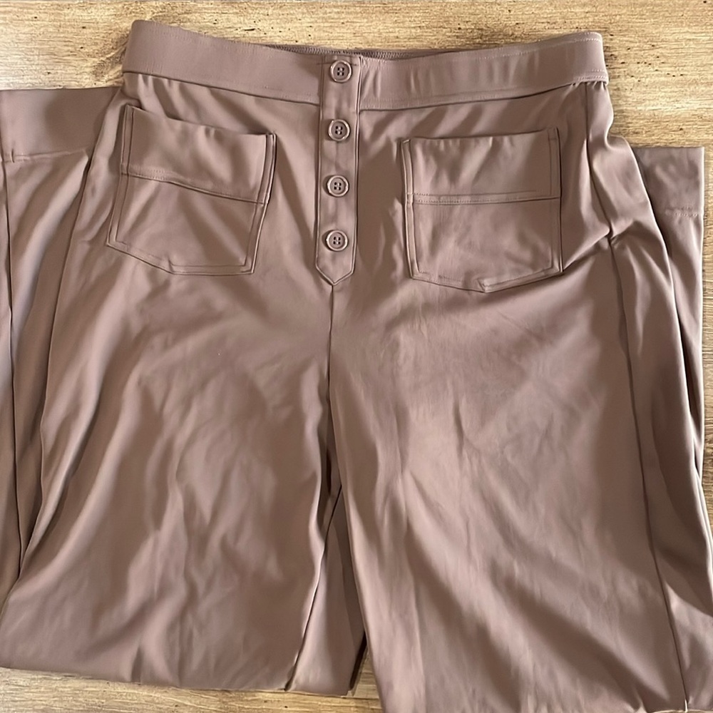 Halara High-Waisted Brown Straight Leg Casual Pants